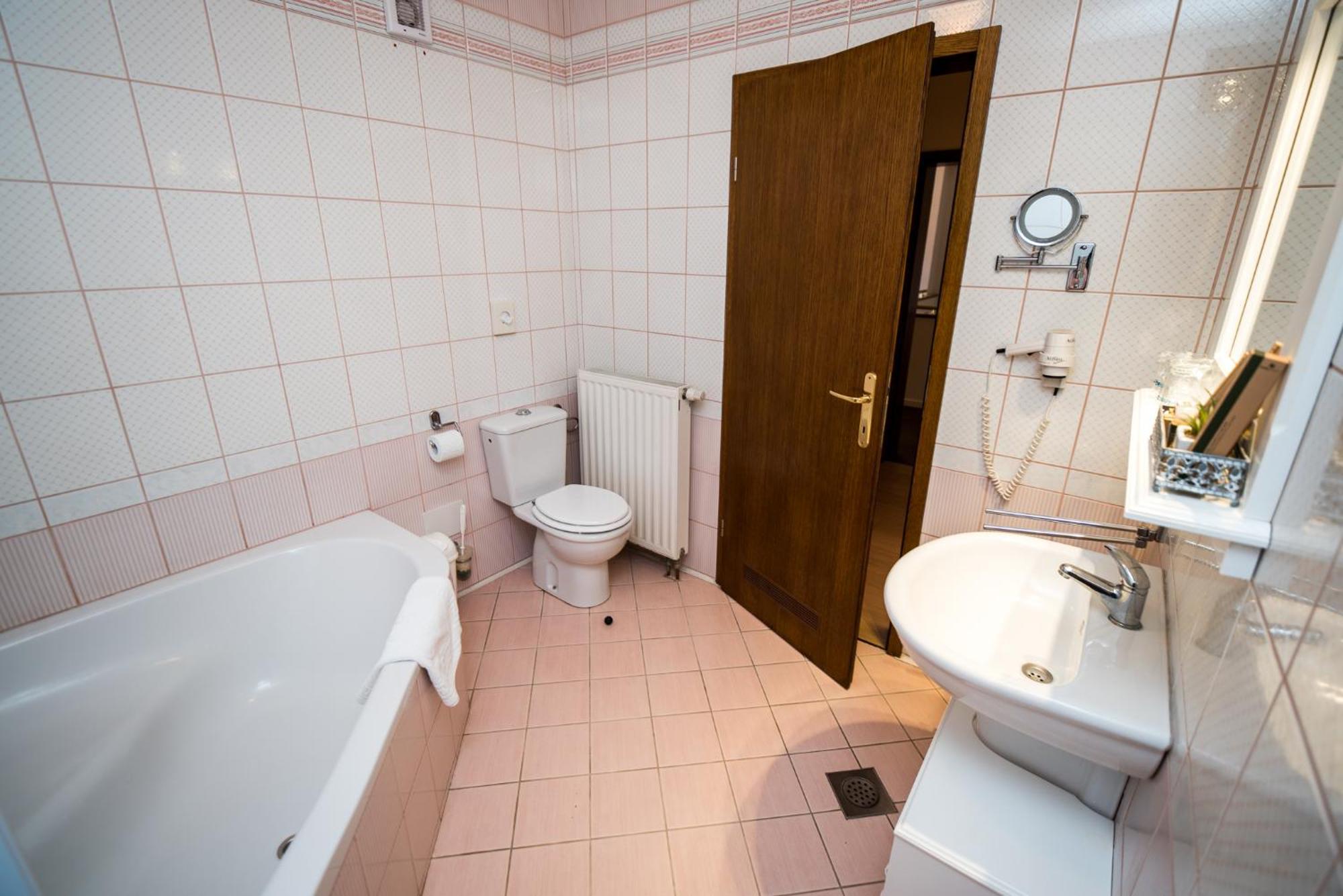 Splavar Rooms Brezice Ruang foto